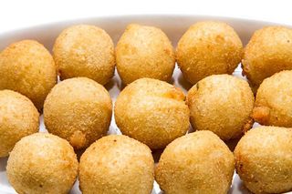 Bolinhas de Queijo