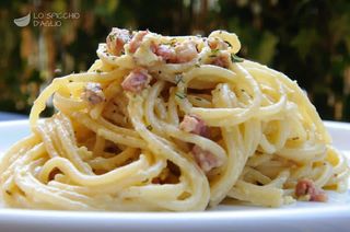 Spaghetti “Garofalo” alla carbonara esclusivamente con guanciale