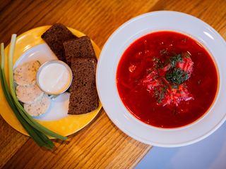 ЧЕРВОНИЙ БОРЩ (430g)