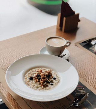 Terci din cereale cu nuci și pomușoare (pe baza de apă)