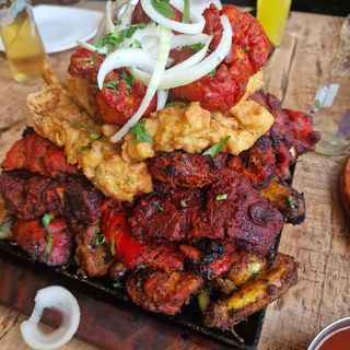 Parrilla Mixta Tandoori