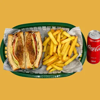 Combo Sándwich Pulled Pork BBQ  (Cerdo desmenuzado)
