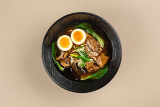 УДОН С ФИЛЕ ГОВЯДИНЫ И СЫРОМ 