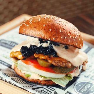 ბურგერი ხახვის ჯემით