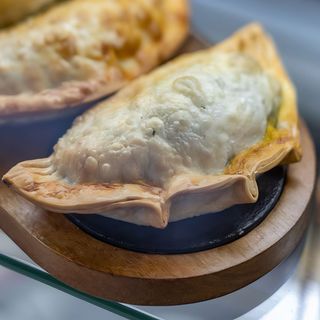 Empanadilla De Atún (1 Ud.)