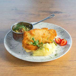 Schab panierowany z kością