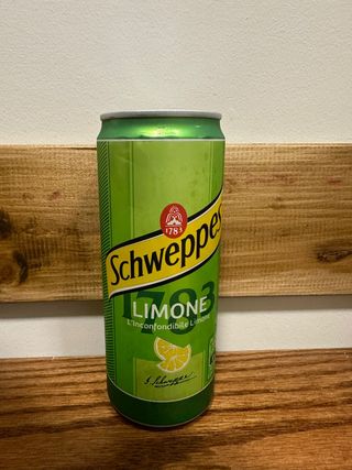 Schweppes lemon