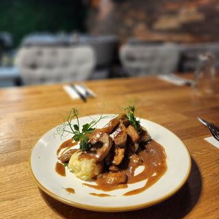 Свинско бон филе с манатарки