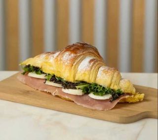 Croissant Presunto e Queijo