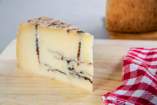 Pecorino al Tartufo - 1 pieza - 250 g