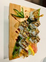 Pollo crujiente roll (8 pzs.)