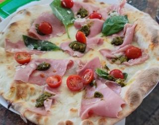 Pizza Infantil Mortazza (24 cm.)