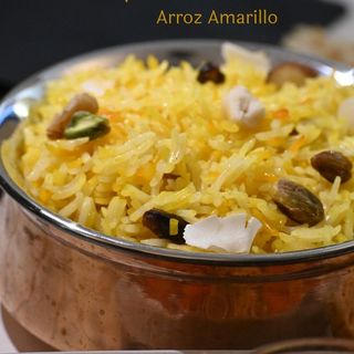 Arroz Amarillo con Frutos Secos