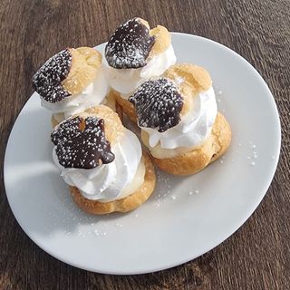 Minichoux a la creme