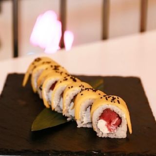 Філадельфія з манго та тунцем (250г)