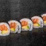 Футомаки сьомга (6бр 160г)