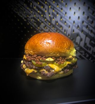 B-LLY  BAICON CHEESEBURGER