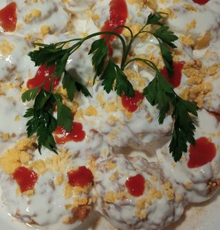 Ración De Huevos Rellenos