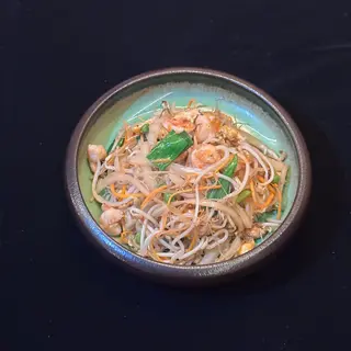 29- Fideos Fritos Con Langostinos Y Verduras    