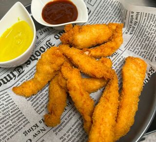 Tiras De Pollo Rebozadas (8 Uds.)