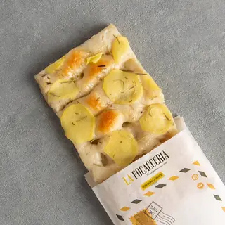 Mezza teglia di focaccia con patate  - 6 pezzi