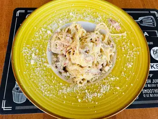 Spaghete Carbonara