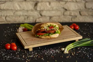Riblja pljeskavica u lepinji 200 gr *posno