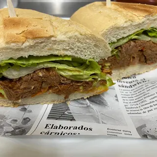 Bocadillo De Blanco Y Serrano