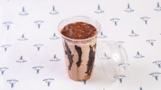 მილქშეიქი შოკოლადი და ვანილი/ Chocolate and Vanilla Milkshake