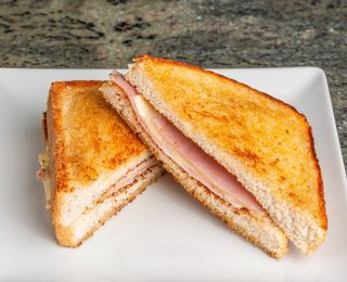 Sándwich Mixto