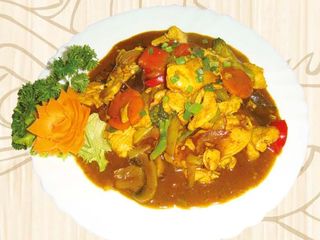 Kurczak w sosie pięciu smaków 350g