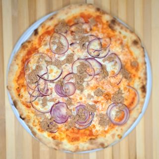 Pizza De Atún Y Cebolla Familiar (50 Cm.)