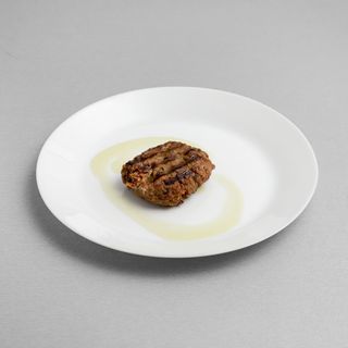 Polpetta di cavalo piatto