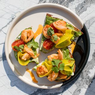 Tapas Shrimp, guacamole, daikon