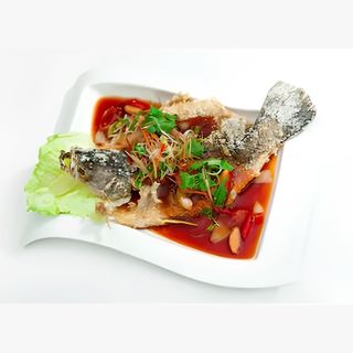 Mérou à la Sauce Piquante