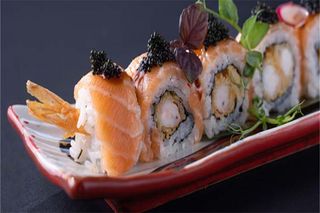 U8. Uramaki ebiten tiger