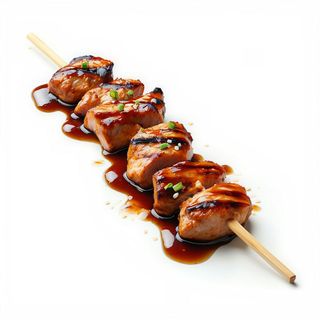 70.Kushiyaki de pollo (3 uds)
