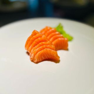 229-Sashimi salmone 6 pezzi
