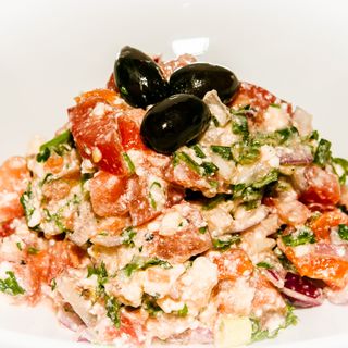 Селска салата (400г)