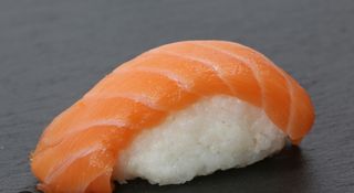 Nigiri salmón (4 pz.)