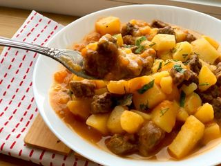 Картошечка по-домашнему с мясом