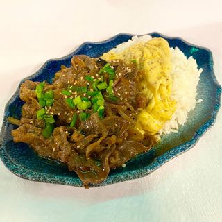 Vaca com Cogumelos Shitake e Arroz