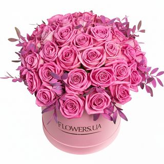 Квіти в коробці"Кохання з першого погляду"