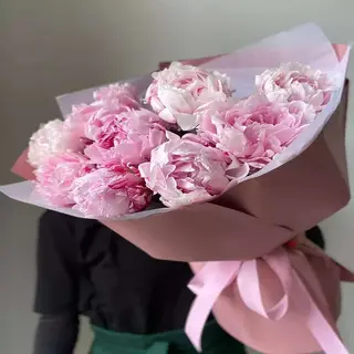 9 bujori Sarah Berdnardt