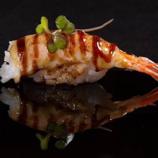 Nigiri de Langostino Flameado