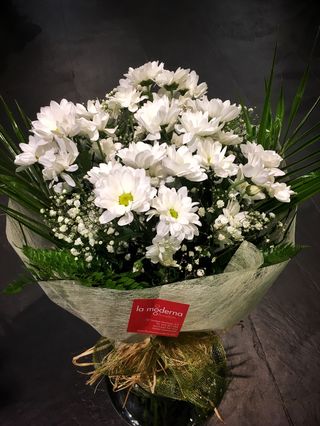 Ramo margarita blanca y paniculata