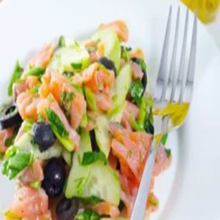 Ensalada Wakame Con Salmón