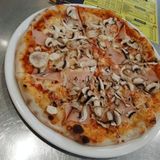 Pizza Capricciosa