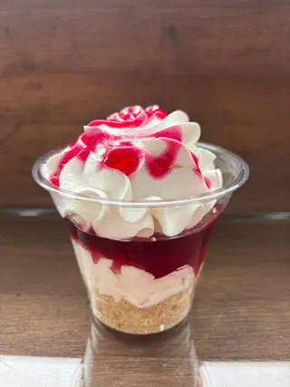 Kolač u čaši cheesecake