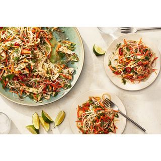 Chili Garlic Rice Noodles With Pork And Capsicum